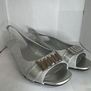 Nicole Barnaby Silver Glitter Slingback Sandals Women’s 8W Wide Dress Shoes